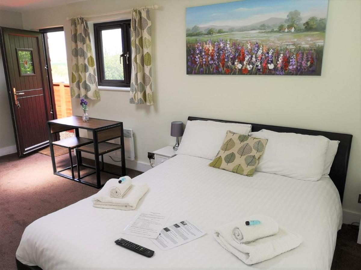 Chalet Cottages Streatley  Екстериор снимка